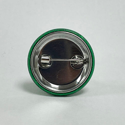 PLAIN GREEN PLASTIC BUTTON BADGE (PACK OF 25) WITH METAL BACK **SALE ITEM**